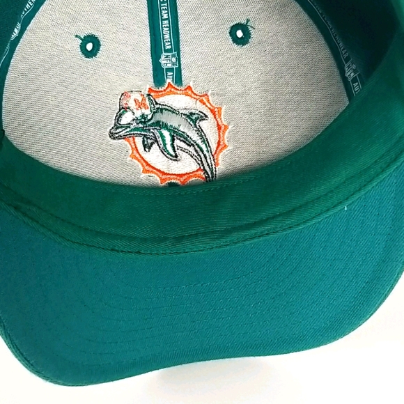 Miami Dolphins Cap - Picture 5 of 7